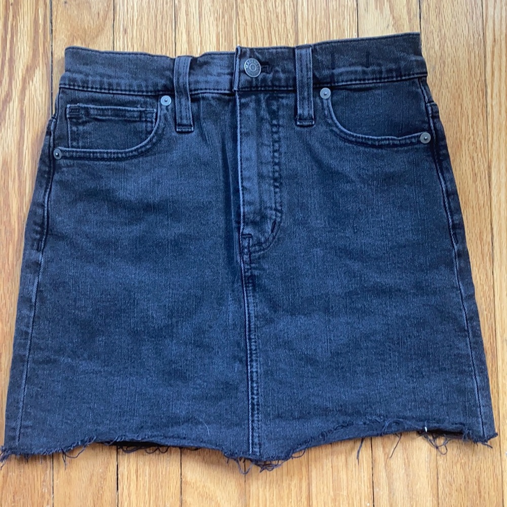 Madewell black jean skirt